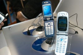 2004年通信展 華為展示創(chuàng)新手機與通訊技術(shù)開發(fā)成果